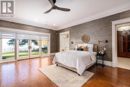 30 Dalhousie Avenue, St. Catharines (438 - Port Dalhousie), ON - Indoor Photo Showing Bedroom