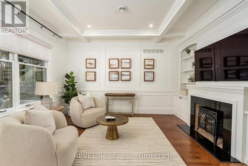 30 Dalhousie Avenue, St. Catharines (438 - Port Dalhousie), ON - Indoor Photo Showing Living Room With Fireplace