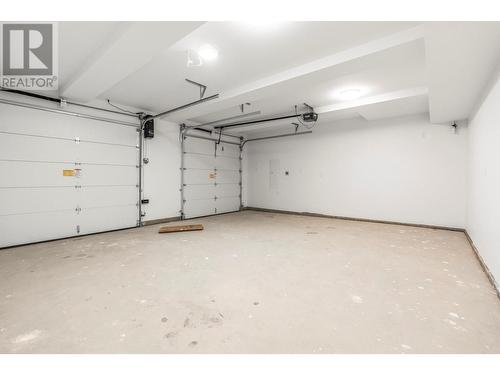 2217 Heitman Street, Enderby, BC - Indoor Photo Showing Garage