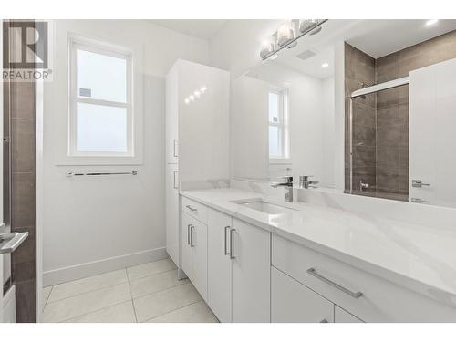 2217 Heitman Street, Enderby, BC - Indoor Photo Showing Bathroom