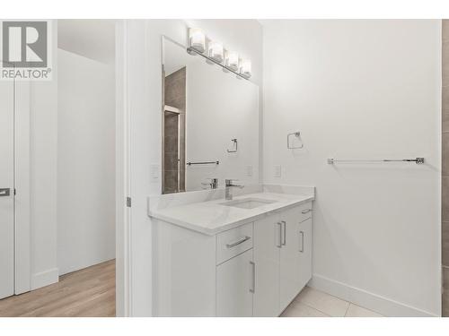 2217 Heitman Street, Enderby, BC - Indoor Photo Showing Bathroom