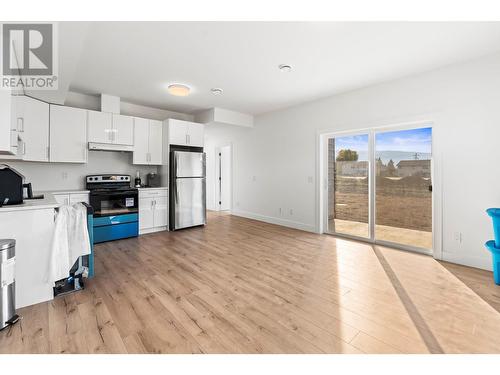 2220 Heitman Street, Enderby, BC - Indoor Photo Showing Kitchen