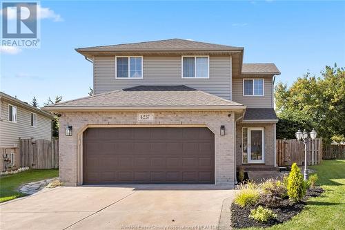 4237 Pearleaf Court, Windsor, ON - Outdoor