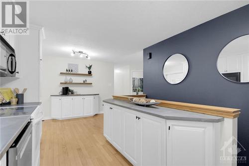 155 Dunlop Crescent, Russell, ON - Indoor Photo Showing Kitchen