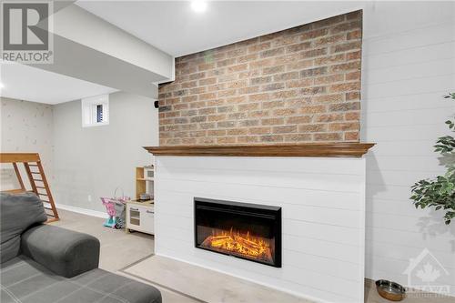 155 Dunlop Crescent, Russell, ON - Indoor With Fireplace