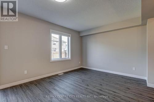 3318 Strawberry Walk, London, ON - Indoor Photo Showing Other Room