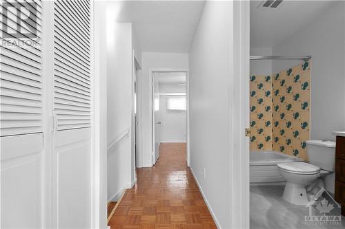 1493 Ballard Court, Ottawa, ON - Indoor Photo Showing Bathroom