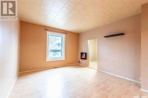 121 Lillooet Street E, Moose Jaw, SK - Indoor Photo Showing Other Room