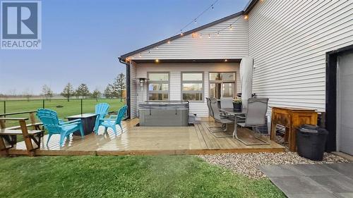 8539 Vance Drive, Lambton Shores, ON - Outdoor With Deck Patio Veranda With Exterior