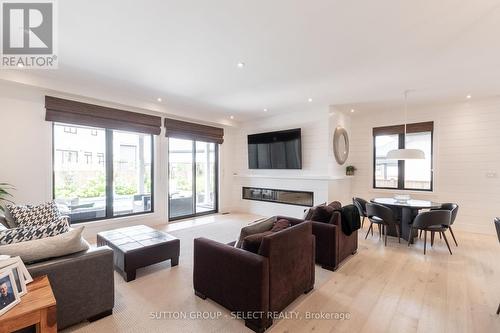 3471 Grand Oak Cross, London, ON - Indoor Photo Showing Living Room With Fireplace