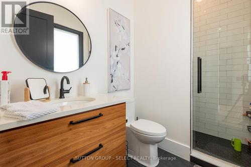 3471 Grand Oak Cross, London, ON - Indoor Photo Showing Bathroom