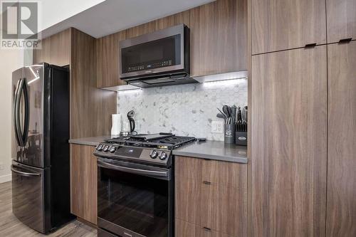 1130 Sun Peaks Road Unit# 302, Kamloops, BC - Indoor Photo Showing Kitchen