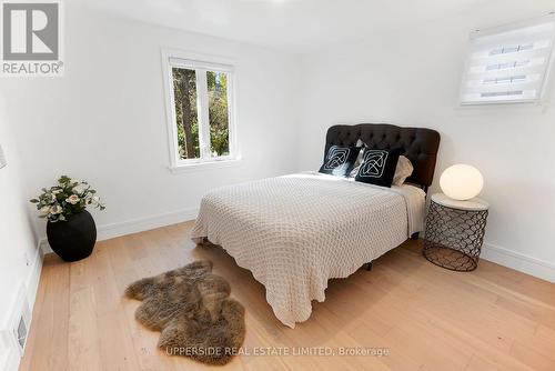 215 Ridley Boulevard, Toronto, ON - Indoor Photo Showing Bedroom