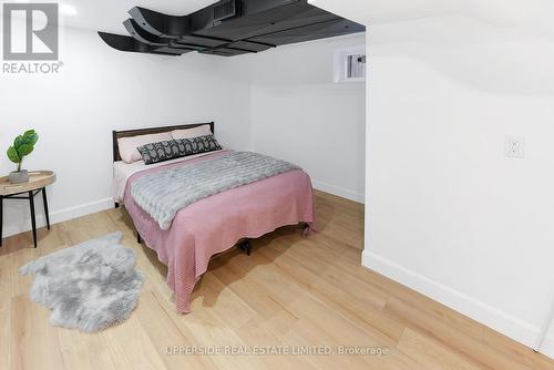 215 Ridley Boulevard, Toronto, ON - Indoor Photo Showing Bedroom