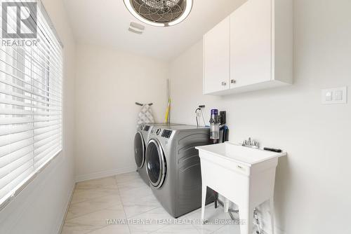 6 Burnham Court, Scugog, ON - Indoor Photo Showing Laundry Room