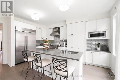 6 Burnham Court, Scugog, ON - Indoor Photo Showing Kitchen With Stainless Steel Kitchen