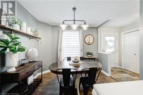 39 Blandford Street Unit# 1, Woodstock, ON - Indoor Photo Showing Dining Room