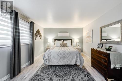 39 Blandford Street Unit# 1, Woodstock, ON - Indoor Photo Showing Bedroom