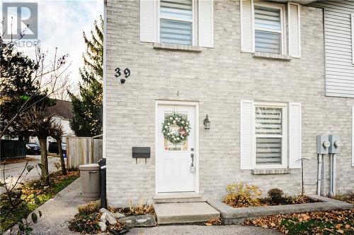 39 Blandford Street Unit# 1, Woodstock, ON - Outdoor