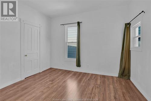 561 Riverside Drive East, Windsor, ON - Indoor Photo Showing Other Room