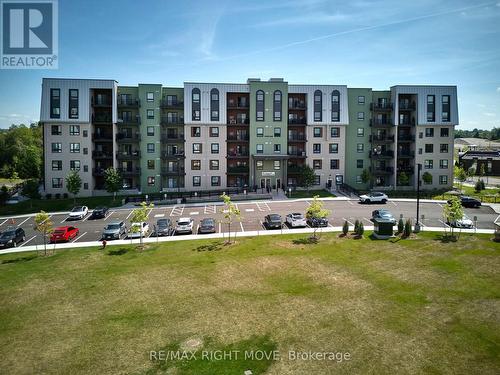 410 - 5 Chef Lane, Barrie, ON - Outdoor With Facade