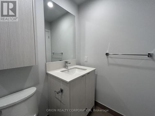 1303 - 4130 Parkside Village Drive, Mississauga, ON - Indoor Photo Showing Bathroom