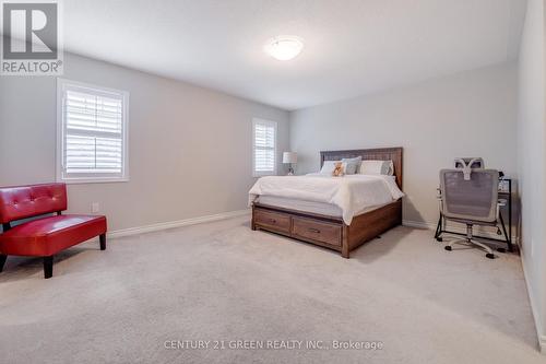 303 Yates Drive, Milton, ON - Indoor Photo Showing Bedroom