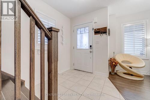 303 Yates Drive, Milton, ON - Indoor Photo Showing Other Room