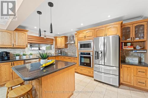 1639 Glen Rutley Circle, Mississauga, ON - Indoor Photo Showing Kitchen