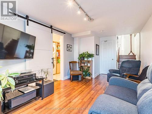 20 - 2 Sir Lou Drive, Brampton, ON - Indoor Photo Showing Living Room