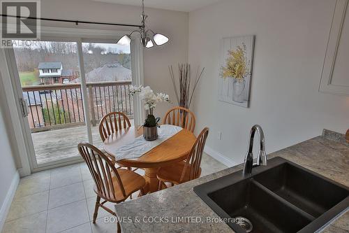 1830 Stratton Avenue, Peterborough (Otonabee), ON - Indoor Photo Showing Dining Room