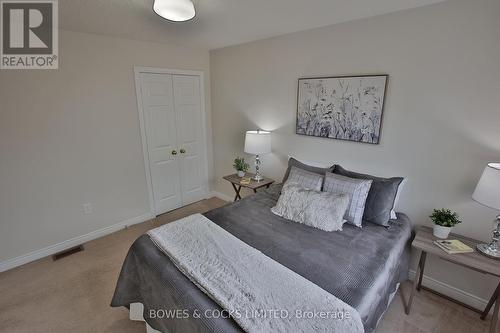 1830 Stratton Avenue, Peterborough (Otonabee), ON - Indoor Photo Showing Bedroom