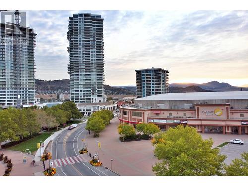 Downtown Kelowna, Prospera Place (10 minute walk from subject property) - 799 Sutherland Avenue, Kelowna, BC 