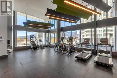 1164 Ellis Street Unit# 1, Kelowna, BC - Indoor Photo Showing Gym Room