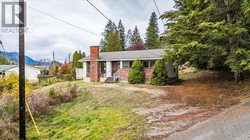 1110 Mcdiarmid Road, Castlegar, BC - Outdoor