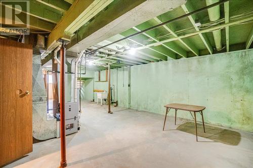 1110 Mcdiarmid Road, Castlegar, BC - Indoor Photo Showing Basement