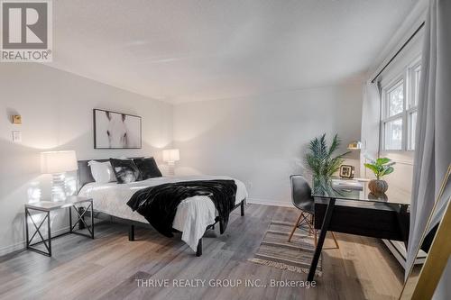 40 - 101 Highview Avenue E, London, ON - Indoor Photo Showing Bedroom