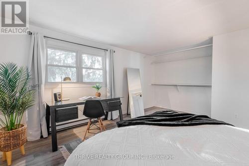 40 - 101 Highview Avenue E, London, ON - Indoor Photo Showing Bedroom