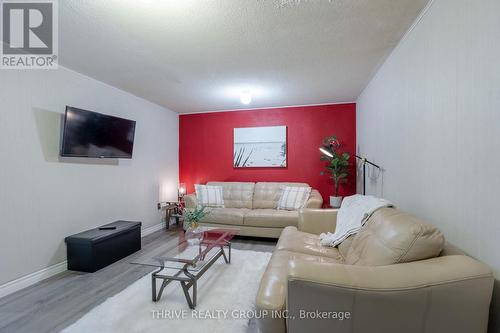 40 - 101 Highview Avenue E, London, ON - Indoor Photo Showing Living Room