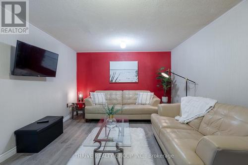 40 - 101 Highview Avenue E, London, ON - Indoor Photo Showing Living Room