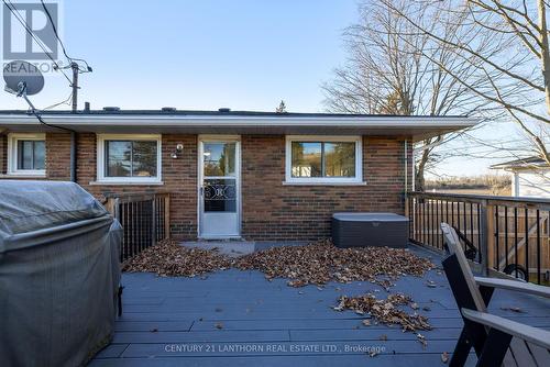 572 Whites Road, Quinte West, ON - Outdoor