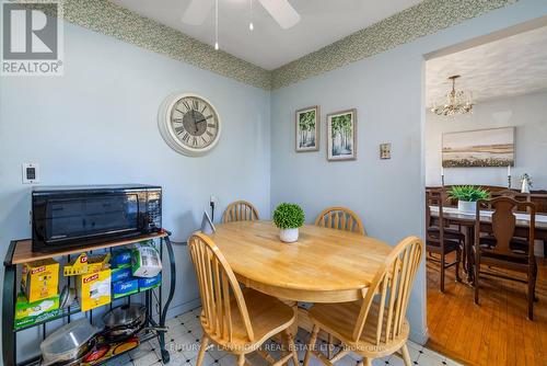 572 Whites Road, Quinte West, ON - Indoor Photo Showing Dining Room