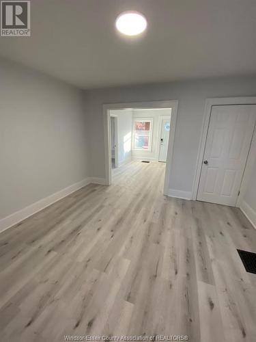 538 Hall Avenue, Windsor, ON - Indoor Photo Showing Other Room