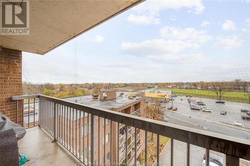 3936 Wyandotte Street East Unit# 709, Windsor, ON - Outdoor With Balcony With Exterior