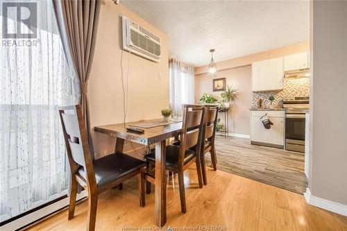 3936 Wyandotte Street East Unit# 709, Windsor, ON - Indoor Photo Showing Dining Room