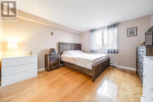 3936 Wyandotte Street East Unit# 709, Windsor, ON - Indoor Photo Showing Bedroom