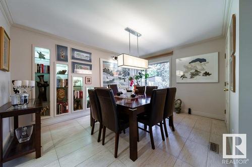 #4 14812 45 Av Nw, Edmonton, AB - Indoor Photo Showing Dining Room