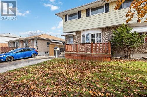 652 Stacy Court, Sarnia, ON - Outdoor