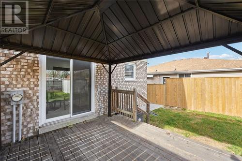 652 Stacy Court, Sarnia, ON - Outdoor With Deck Patio Veranda With Exterior