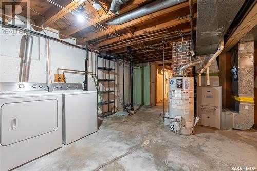 2215 Athol Street, Regina, SK - Indoor Photo Showing Laundry Room